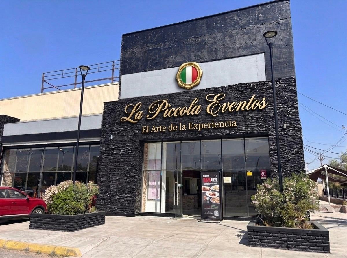 Piccola Vicuña Mackenna